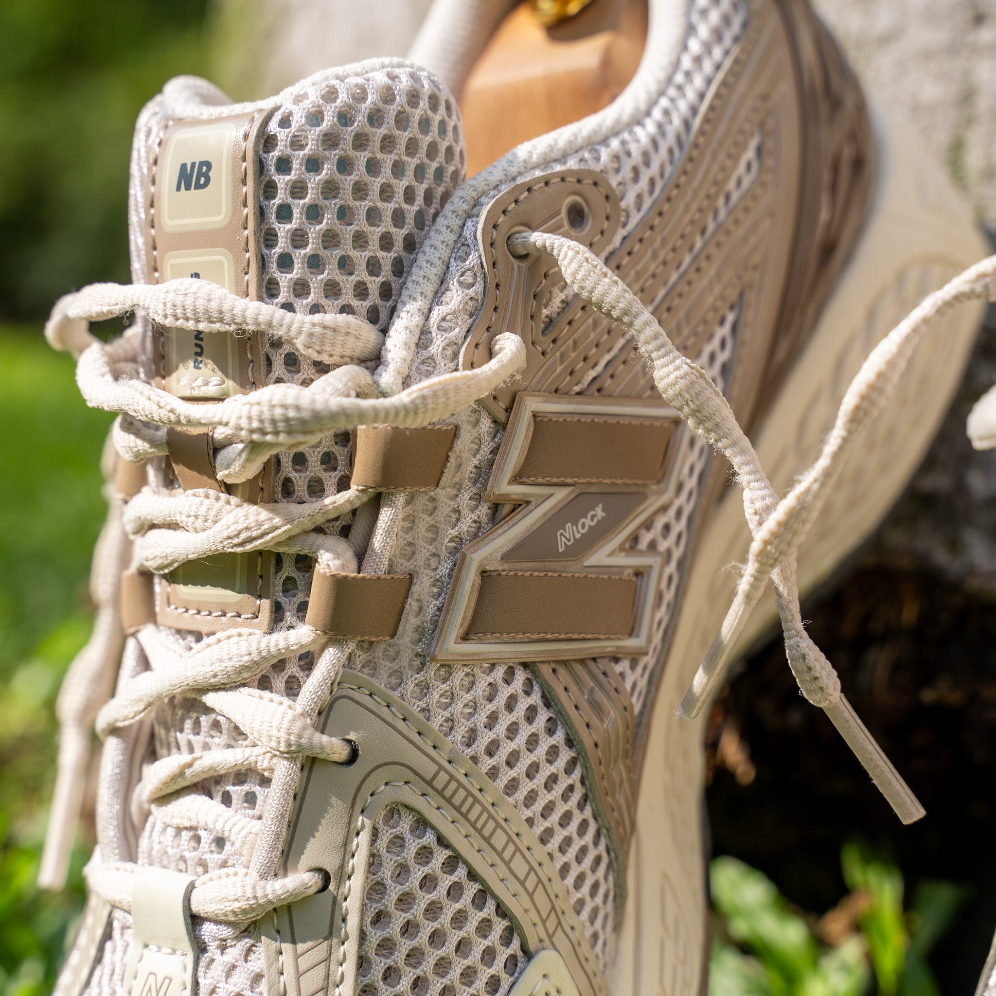 NEW BALANCE M1906RZB