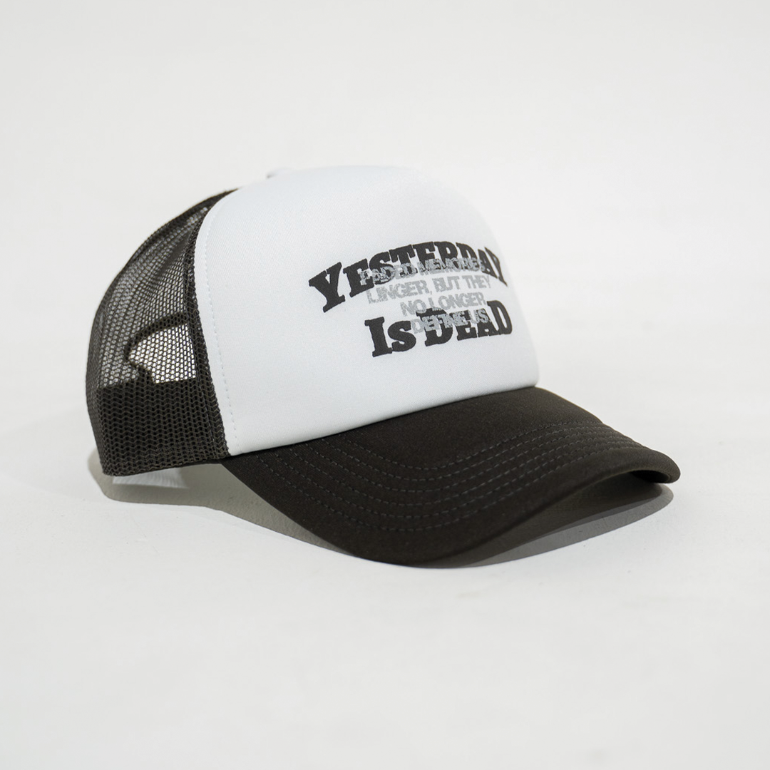 THROUGH THE HAZE TRUCKER HAT WHITE/COAL