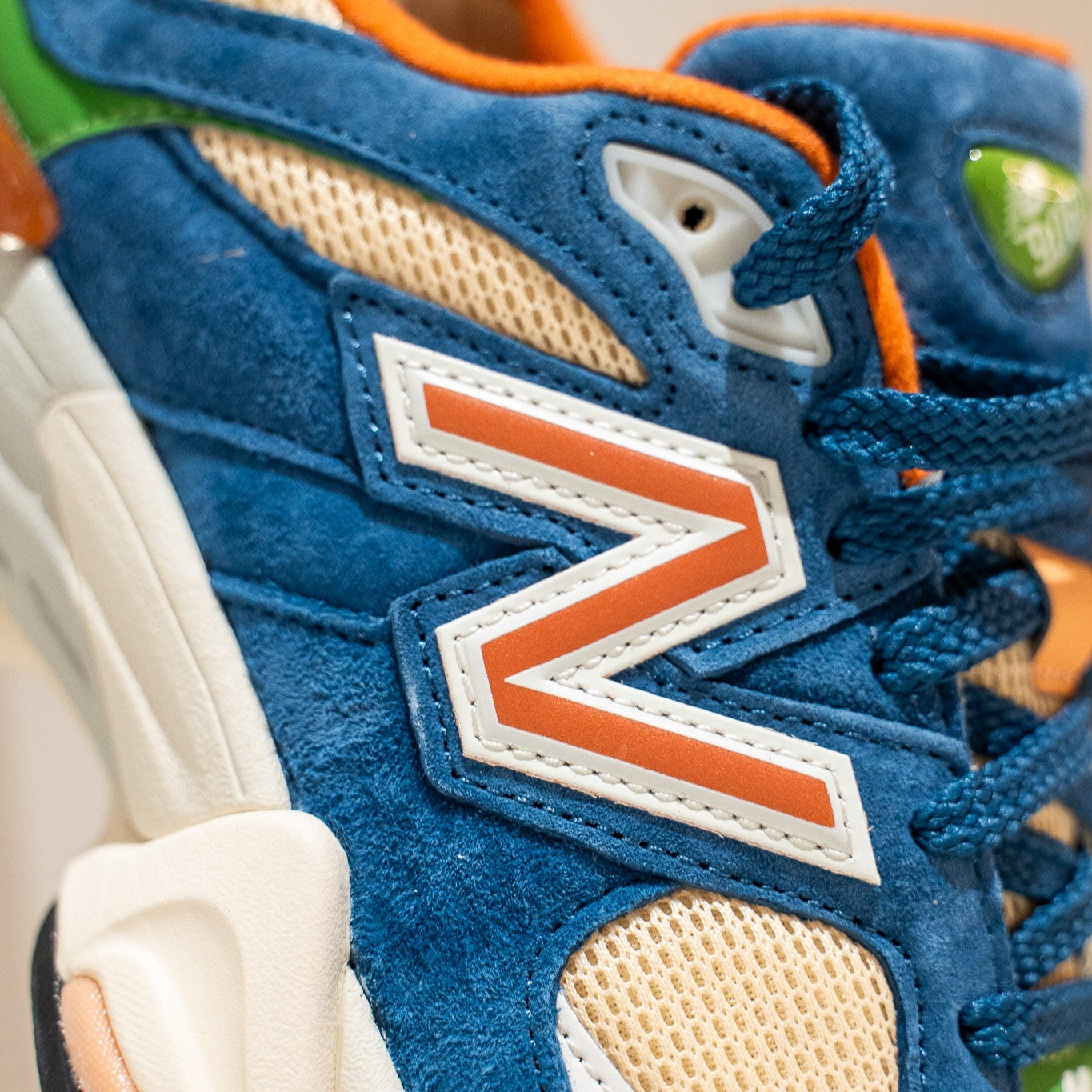 U9060LDC - Blue / Green