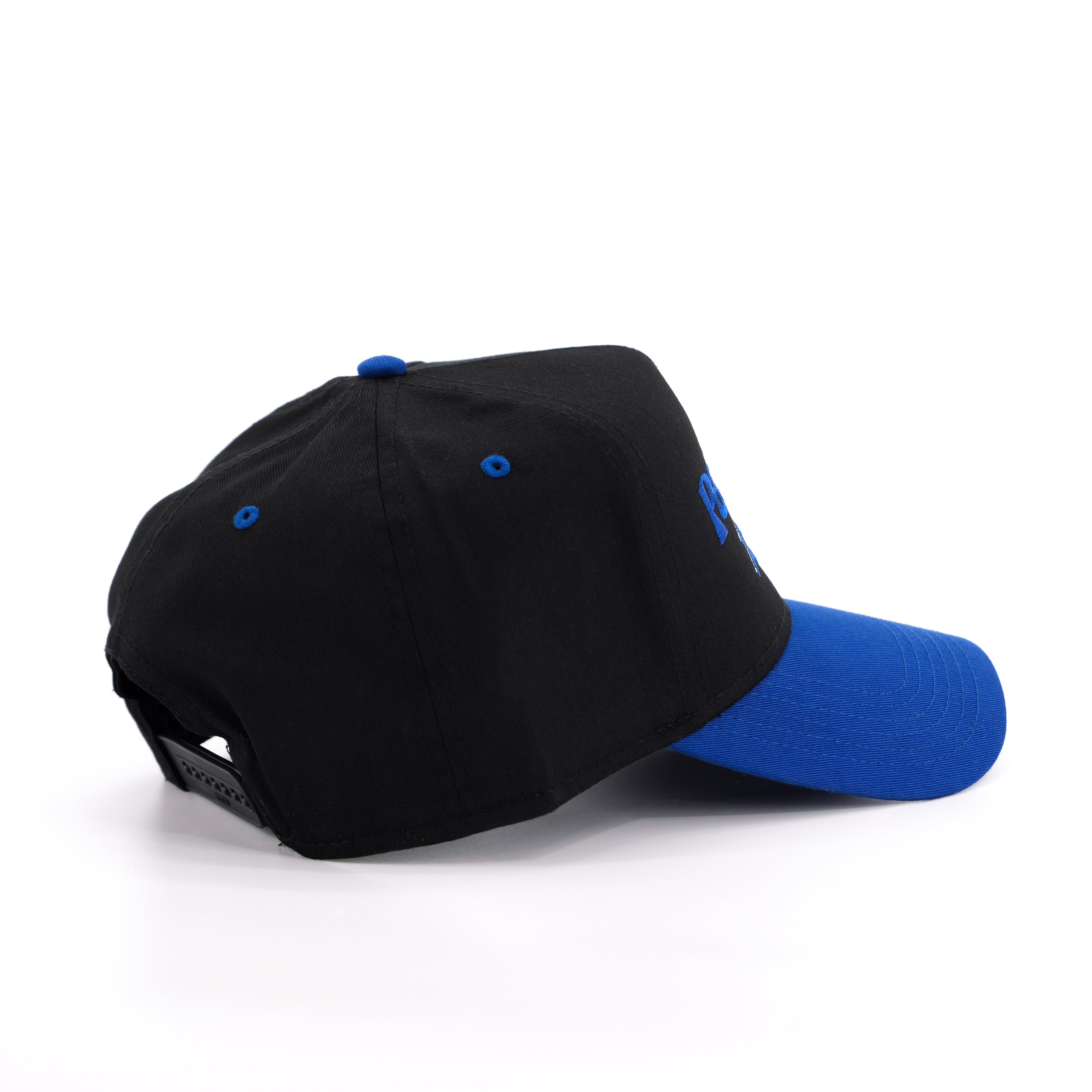 MANEUVER HAT BLACK/ROYAL