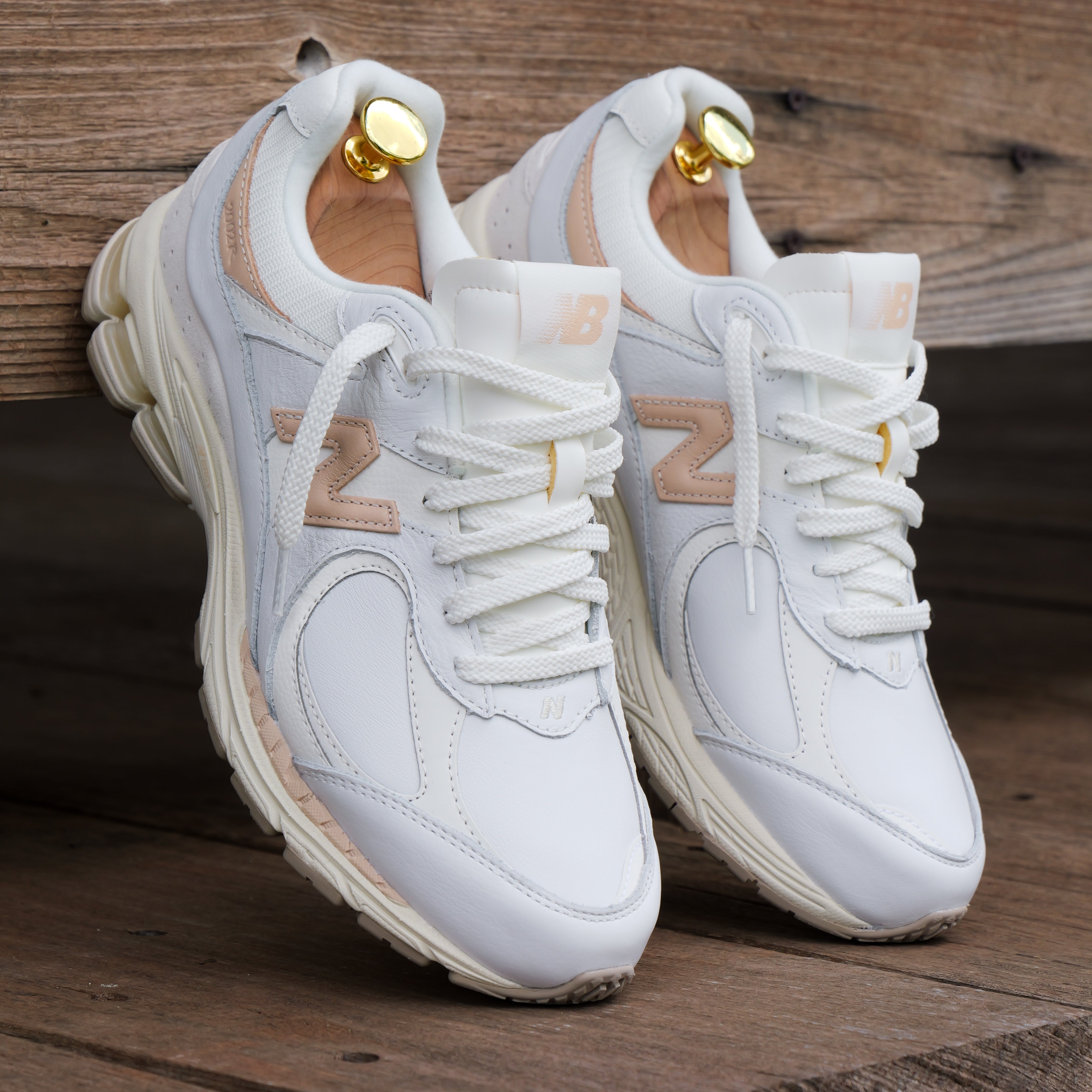 NEW BALANCE M2002RVF