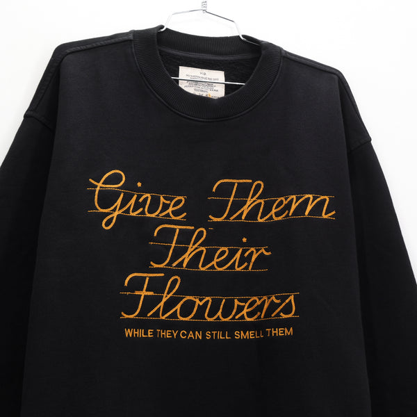 Give Them Their Flowers Spell Out Crewneck Black