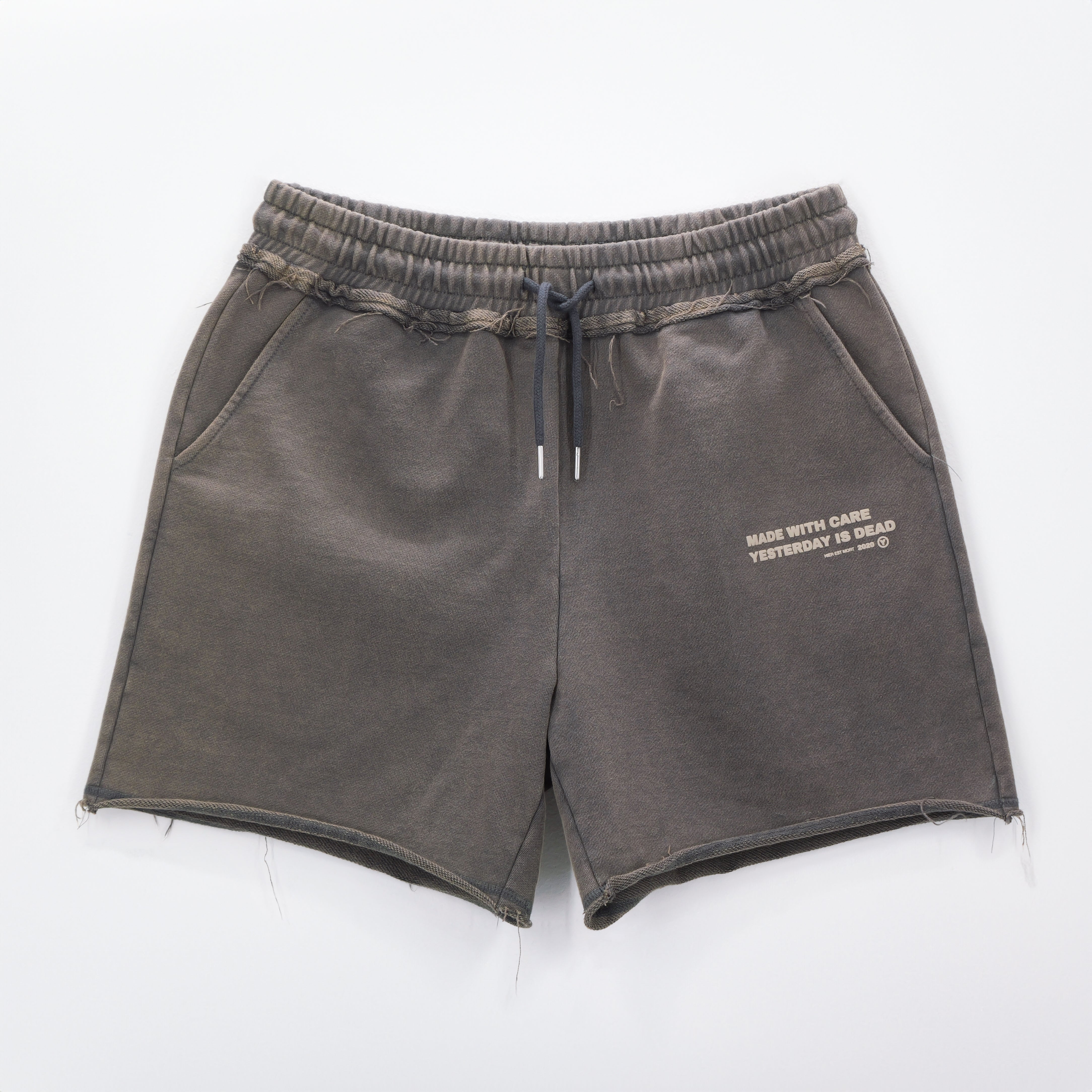 MADE WITH CARE SHORTS PEWTER