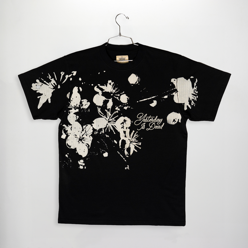 FLORAL TEE BLACK