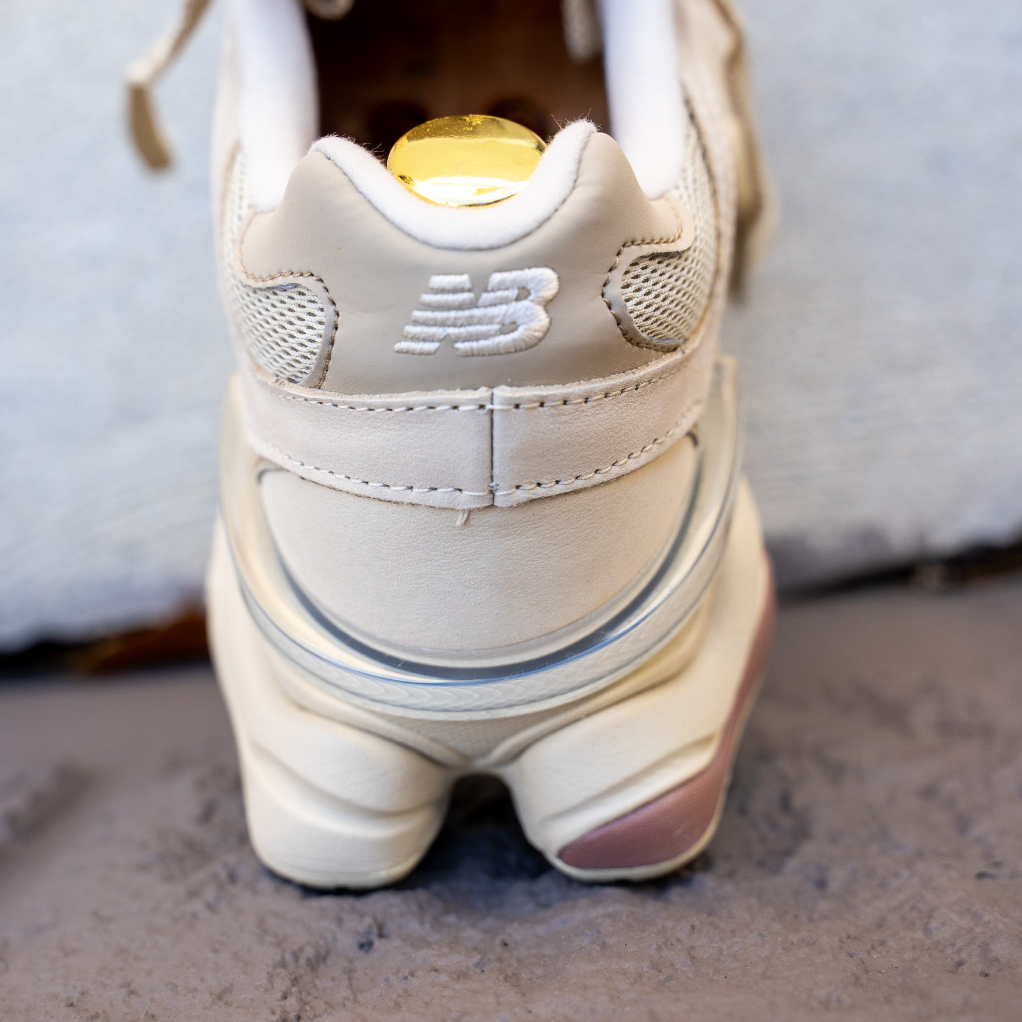 NEW BALANCE U9060ZGC