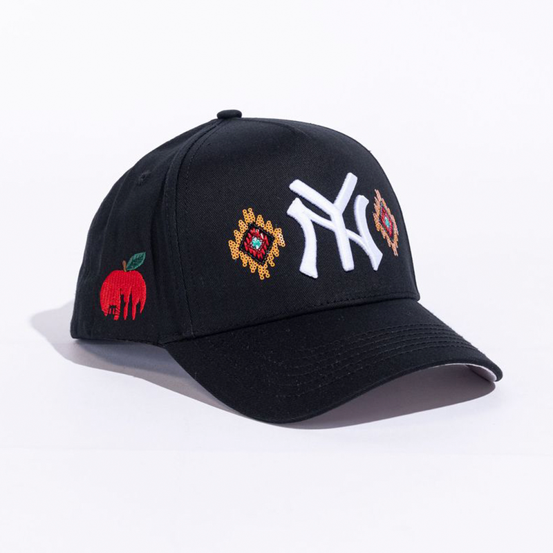 NY BEADED HAT BLACK