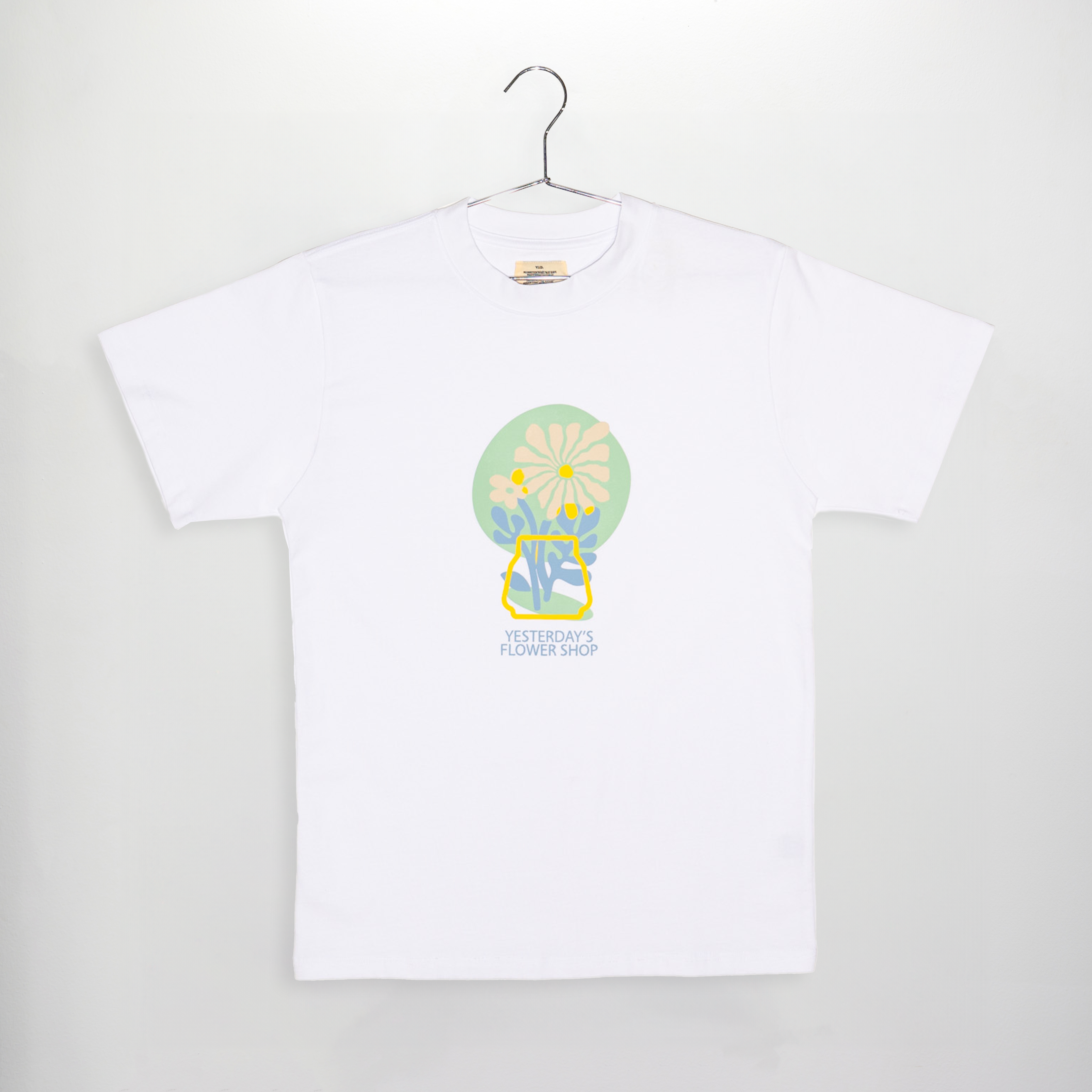 FLOWER PATCH TEE WHITE