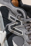 U9060ERA - Black / Grey