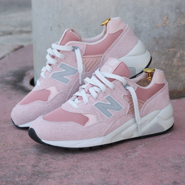 NEW BALANCE MT580NV2