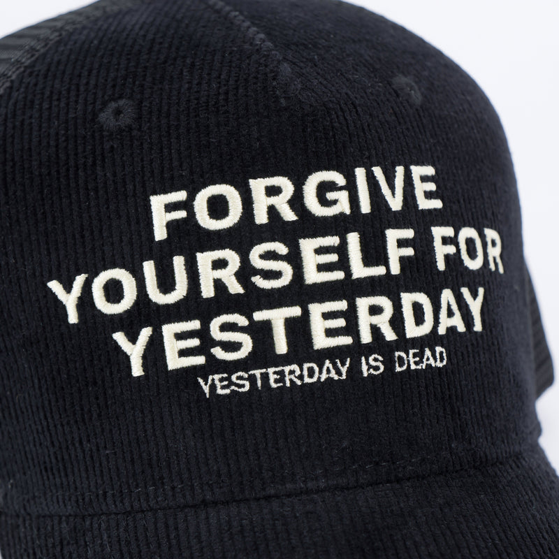 MANTRA CORDUROY TRUCKER BLACK