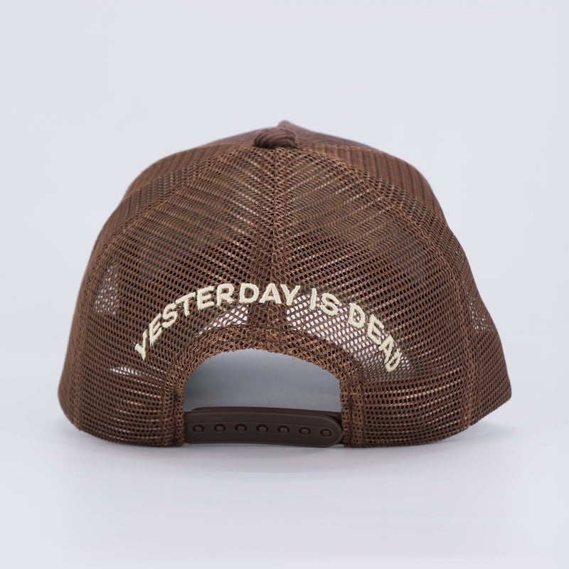 MANTRA CORDUROY TRUCKER MOCHA