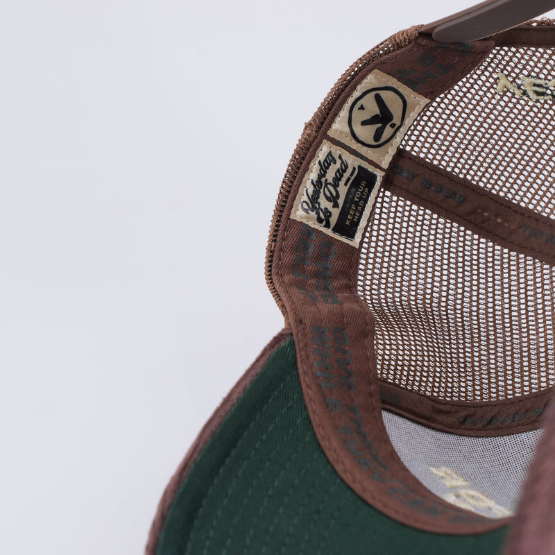 MANTRA CORDUROY TRUCKER MOCHA