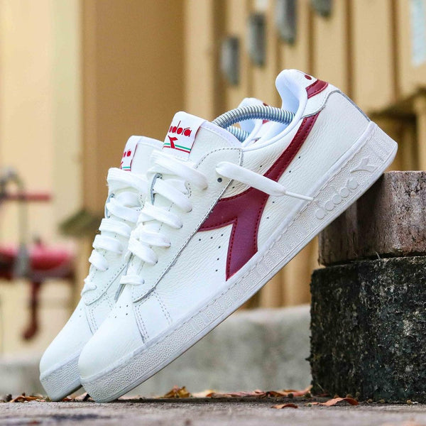 GAME L LOW WAXED WHITE/RED