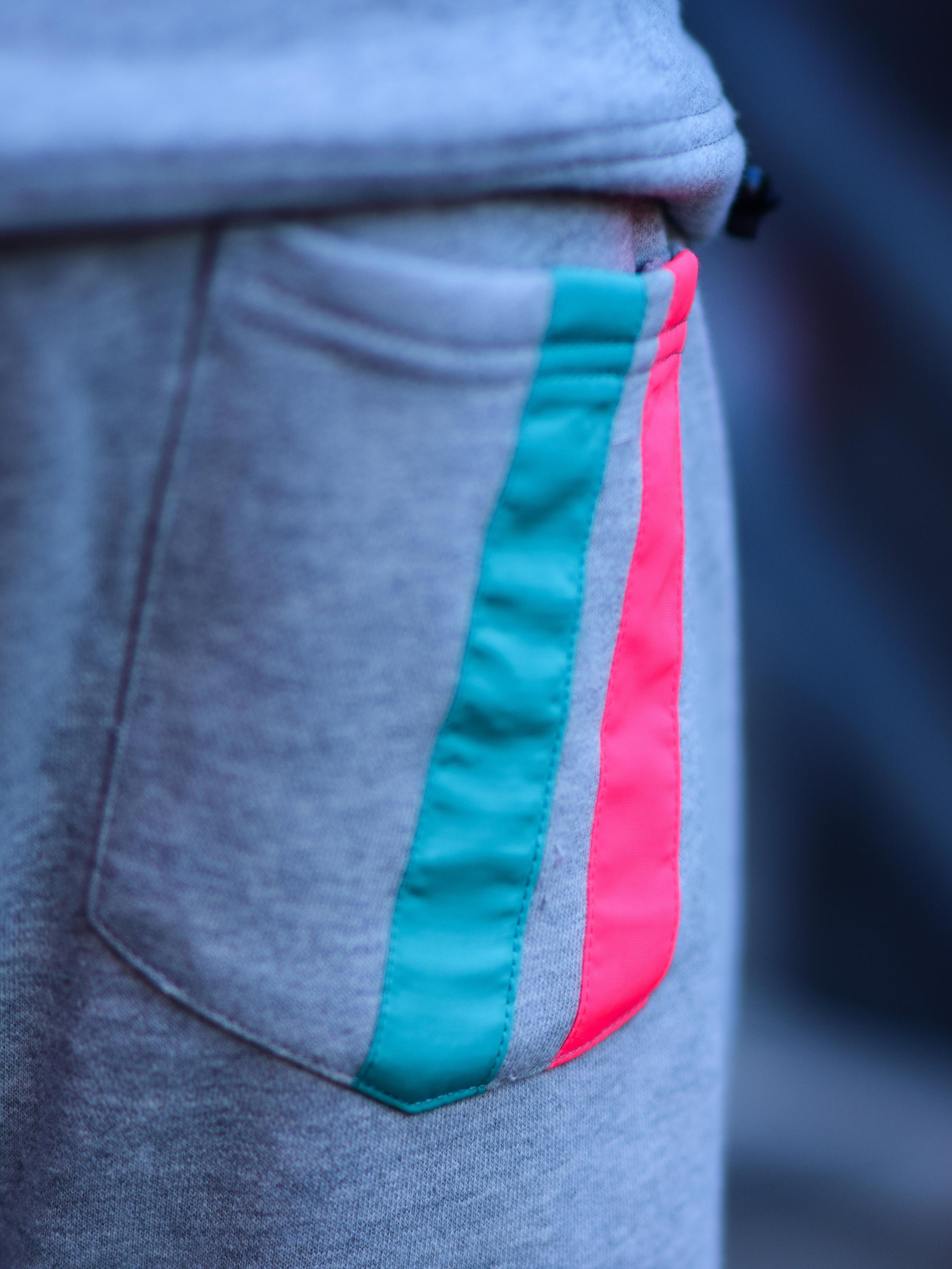 SURVIVAL TECH PANTS GREY/PINK