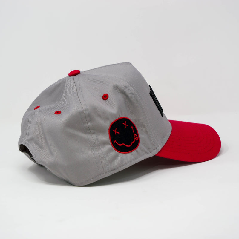 PARANOIA HAT RED/GREY