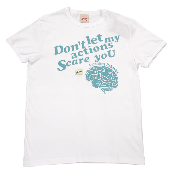 ACTION SCARE TEE WHITE/BLUE
