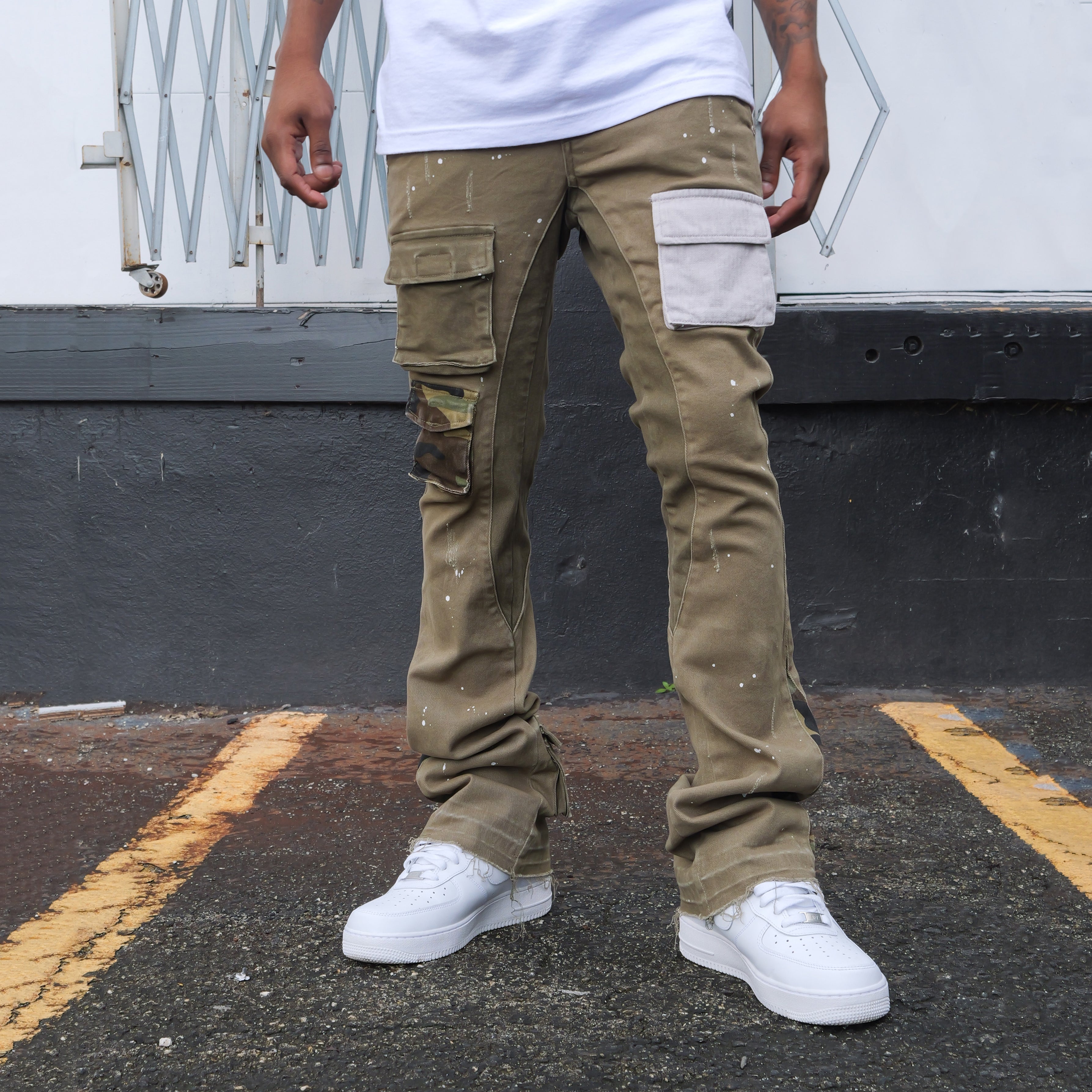 SURPLUS FLARED DENIM