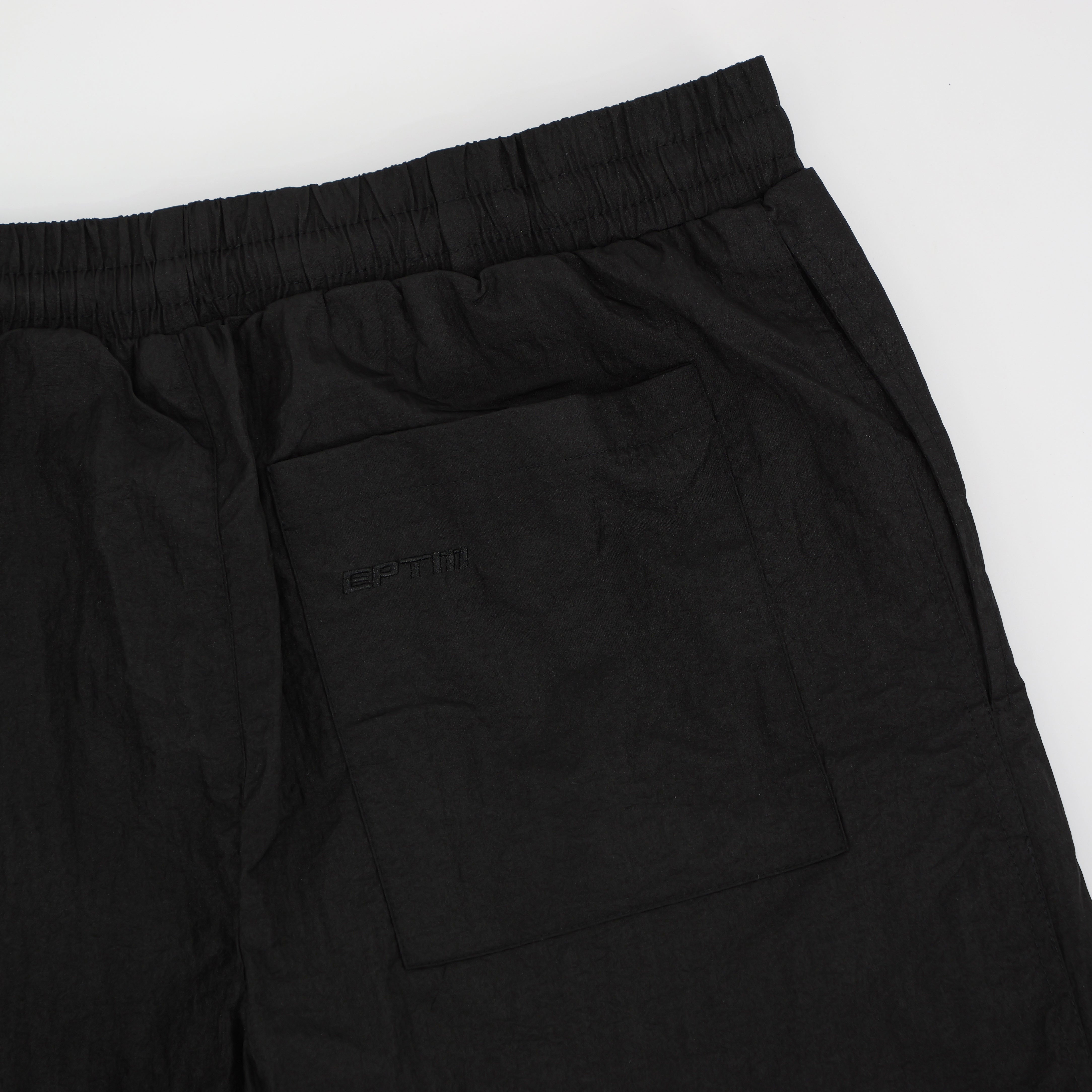 ALLOY SHORTS BLACK